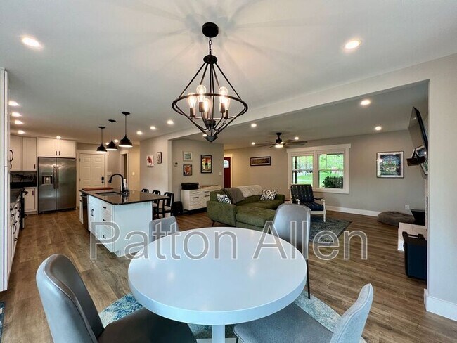 Building Photo - 38 Tipton Dr