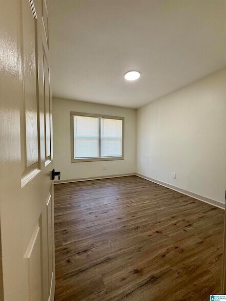 Building Photo - 5 21st Ct NW