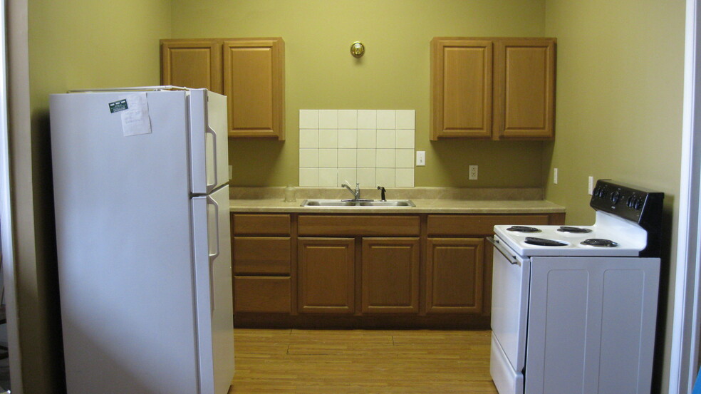 Kitchen - 35 N Hanover St