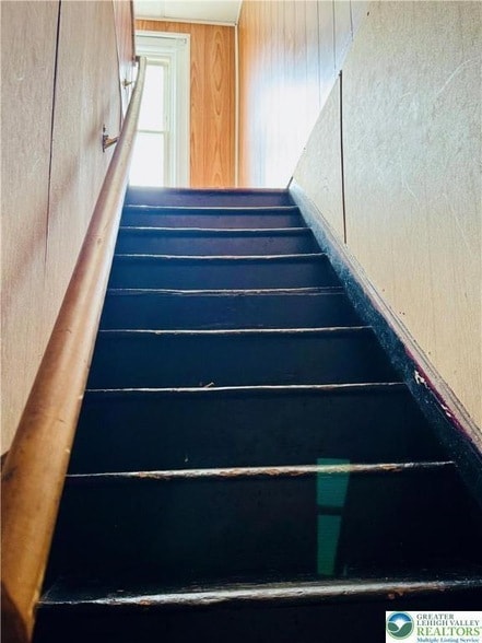 Building Photo - 637 N Penn St