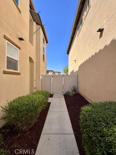 Building Photo - 38572 Rosegate Pl