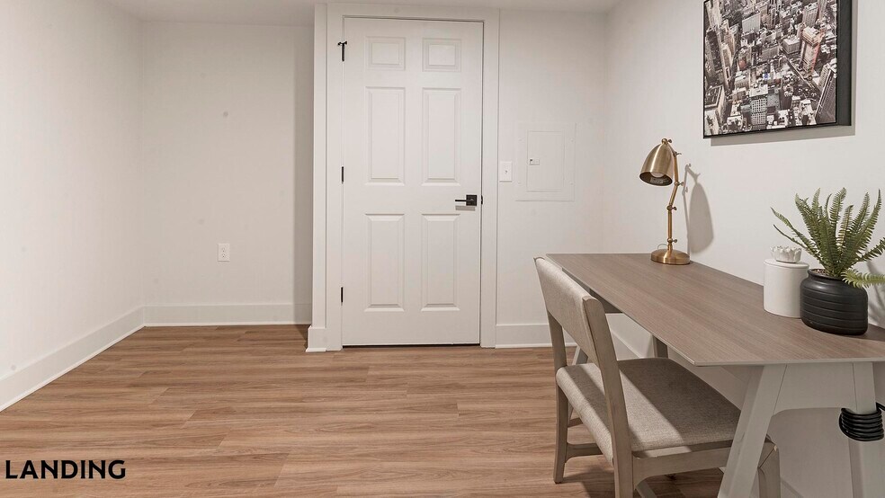 Building Photo - 1221 S Eads St