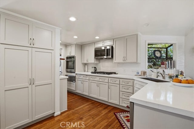 Building Photo - 27 N Vista De Catalina