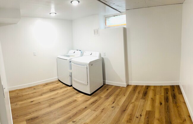 Building Photo - 1170 Stoughton Ave