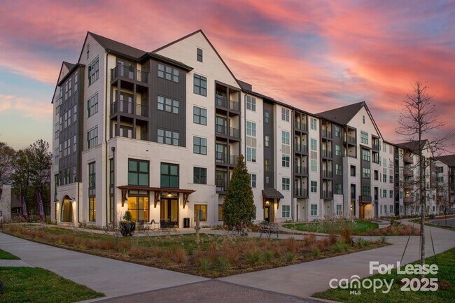 Primary Photo - 14011 Bespoke Rd