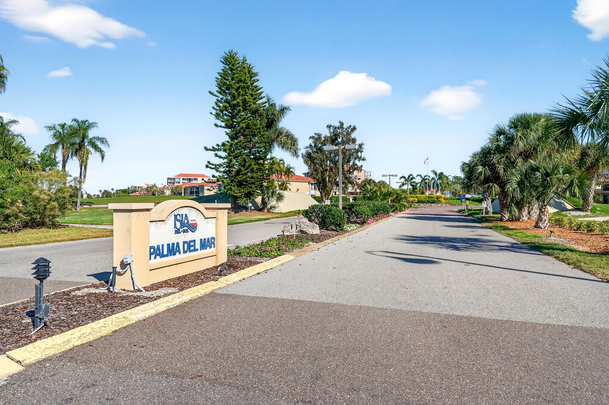 Building Photo - 6218 Palma del Mar Blvd S