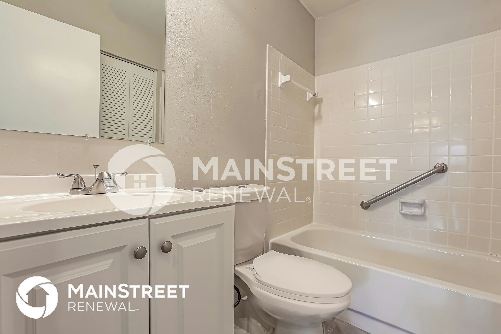 Building Photo - 6830 S Biscayne Dr
