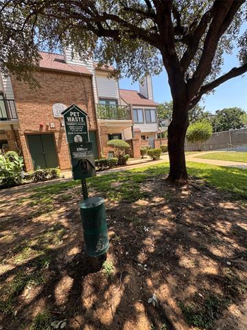 Building Photo - 2305 Basil Dr