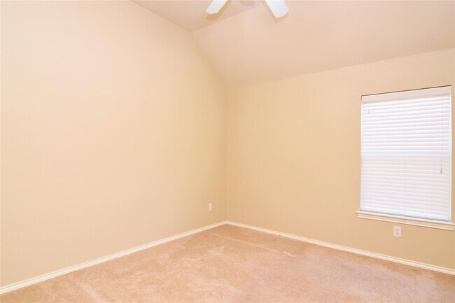 Building Photo - 1827 Vander Wilt Ln