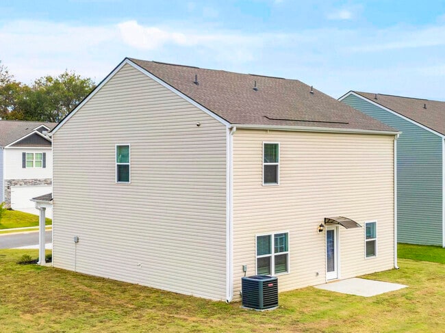 Building Photo - 4134 Lone Oak Cir
