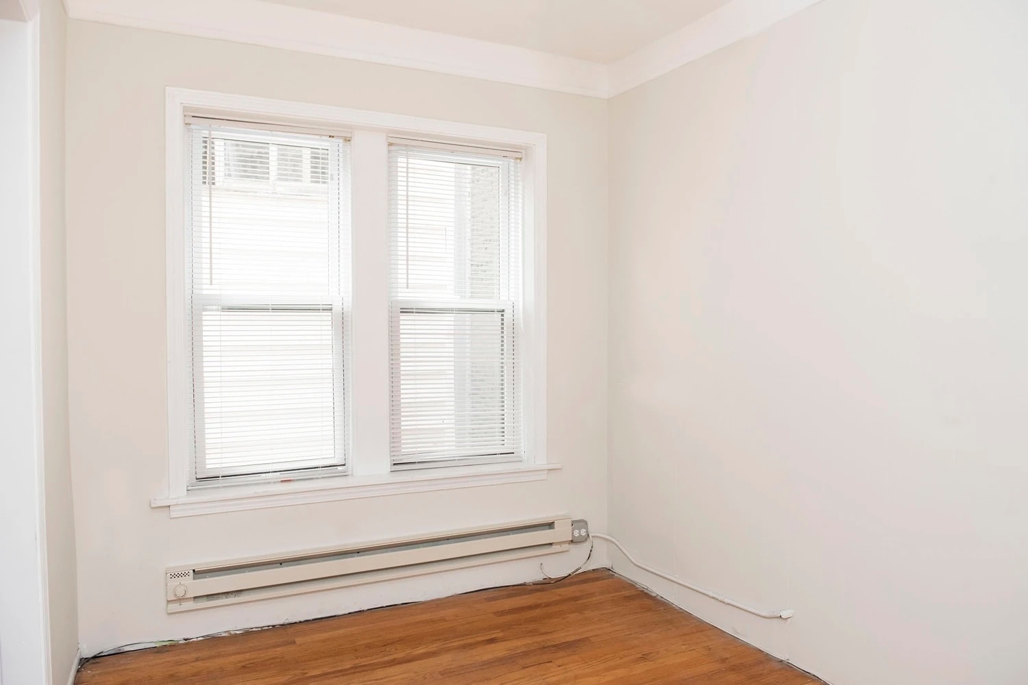 Building Photo - 2100 W Giddings St
