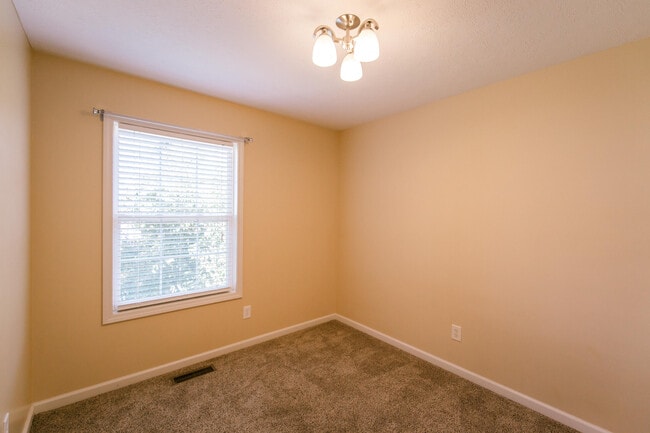 Building Photo - 448 Lemon Drop Ln
