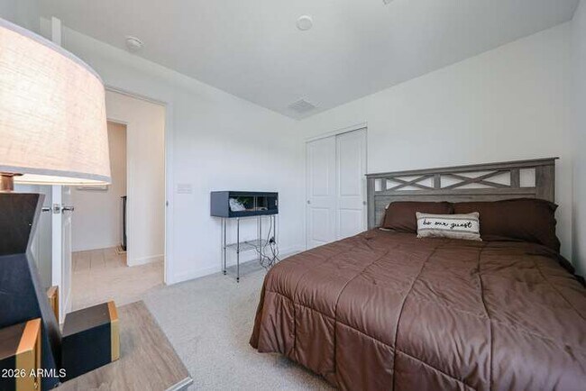 Building Photo - 3361 S 179th Dr