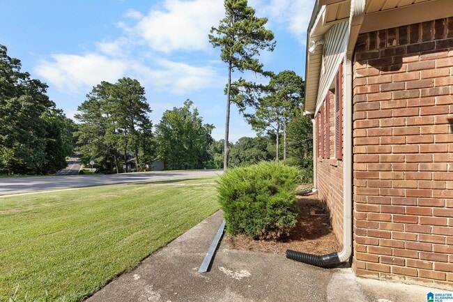 Building Photo - 1661 Patton Chapel Rd