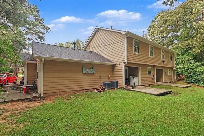 Building Photo - 2623 Dorian Dr SW