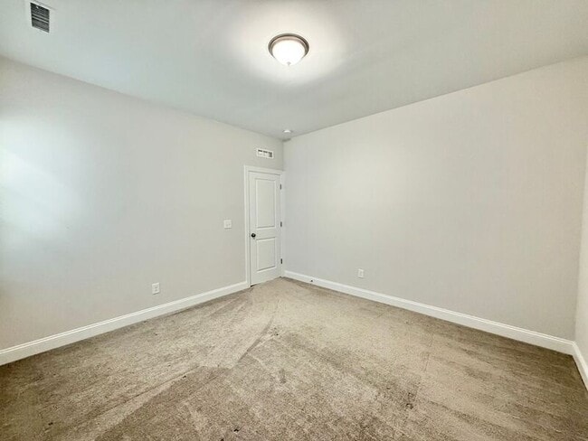 Building Photo - 6013 Balance Ct