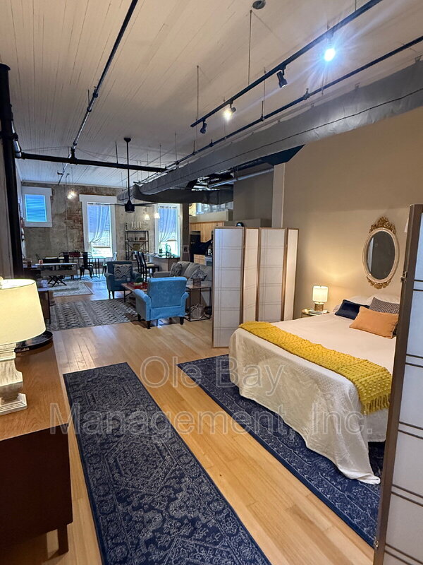 Building Photo - 412 Dauphin St