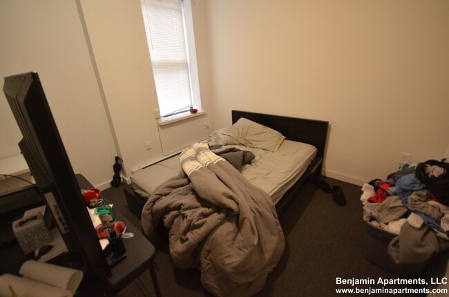 Building Photo - 776 Columbus Ave