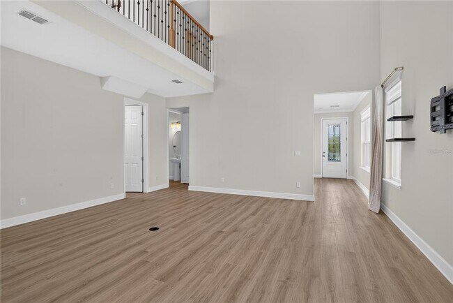 Building Photo - 15382 Arcadia Blf Lp