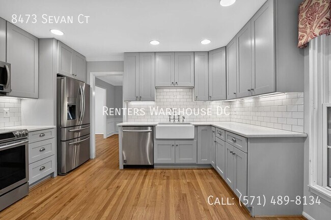 Building Photo - 8473 Sevan Ct