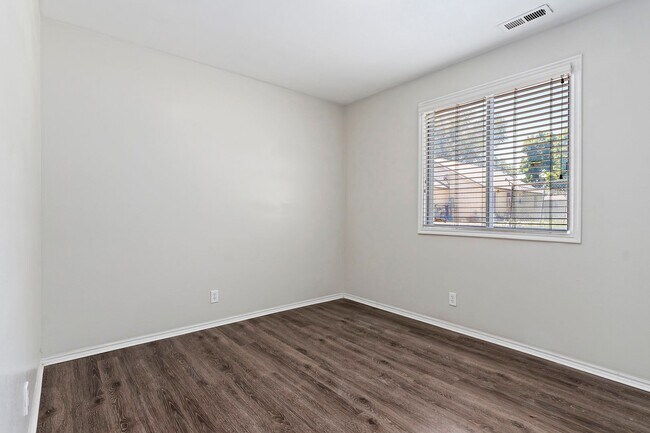 Building Photo - 715 N 1050 W