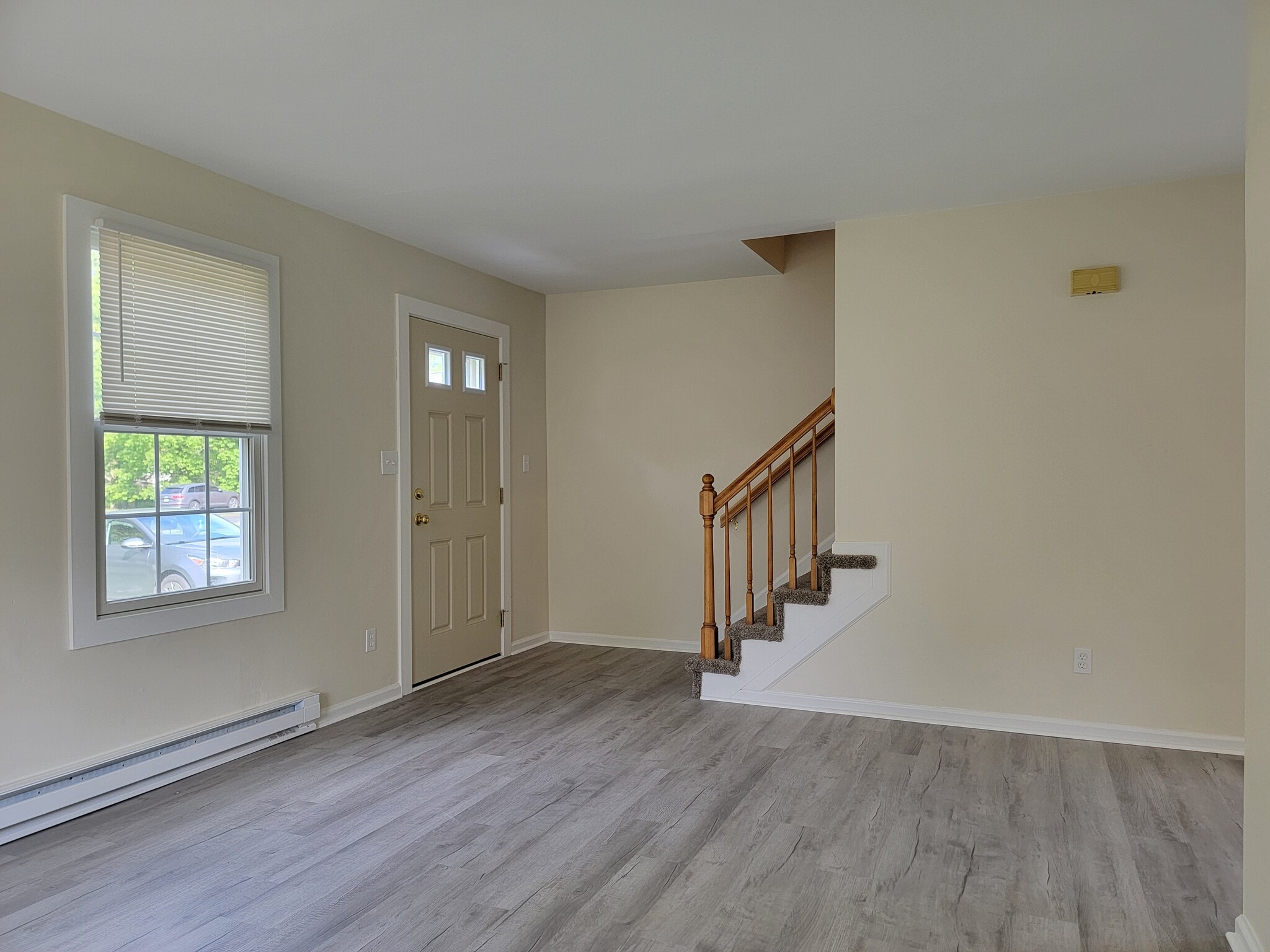 Building Photo - 32 Cranfield Ct