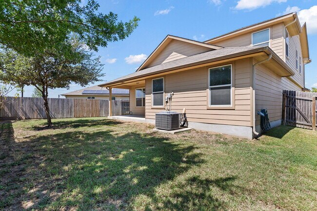 Building Photo - "Spacious 4-Bedroom Retreat in Schertz wit...