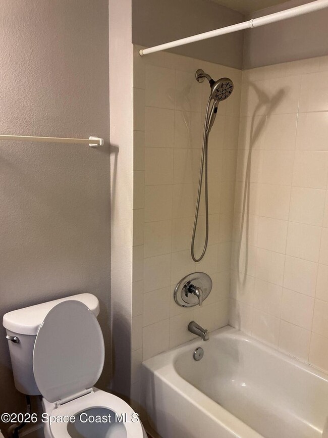 Building Photo - 180 Portside Ave