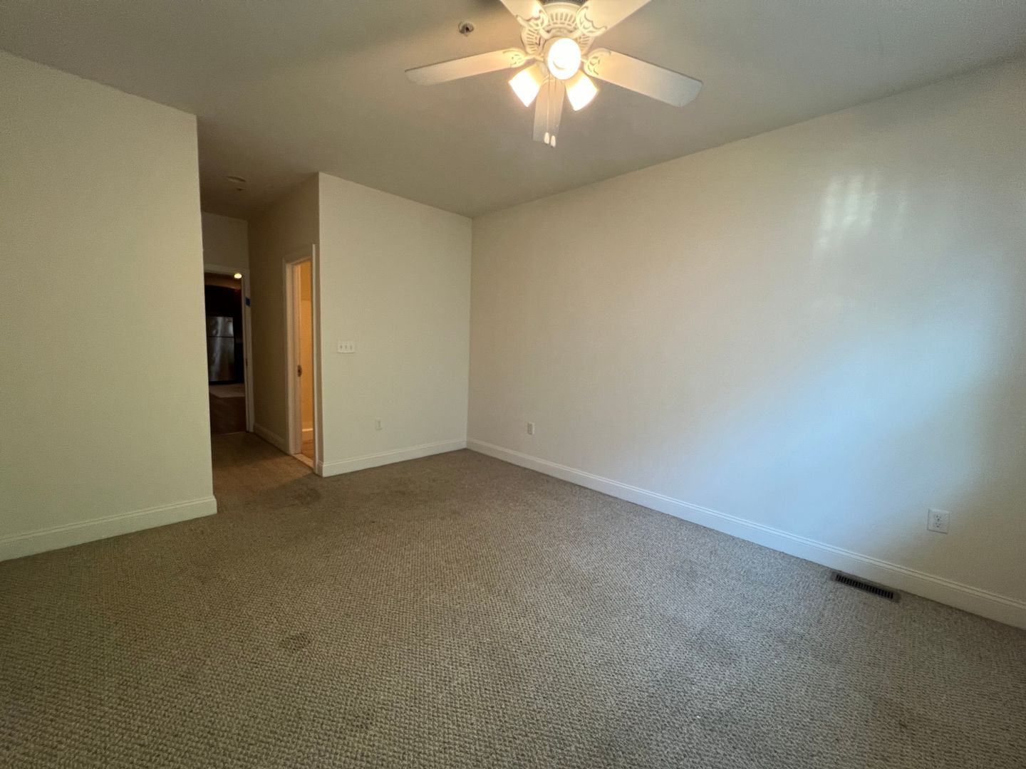 Building Photo - 1814 N 16th St