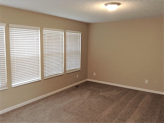 Building Photo - 755 Elm Tree Drive