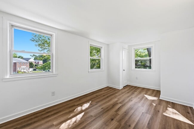 Building Photo - MOVE IN READY!! Freshly Updated 3-Bedroom Home for Rent