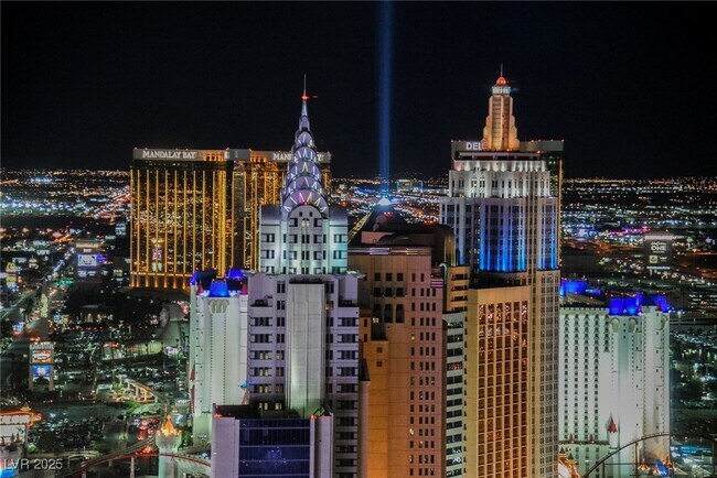 Building Photo - 3750 S Las Vegas Blvd