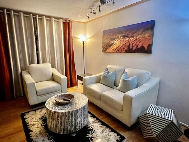 Building Photo - 12001 State Rte 5320