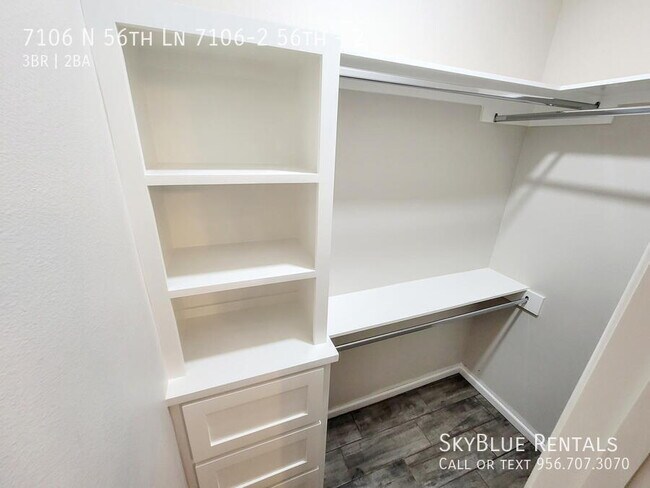 Building Photo - 7106 N 56th Ln