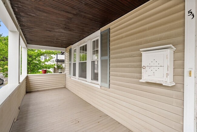 Building Photo - 49-51-51 Harding Ave