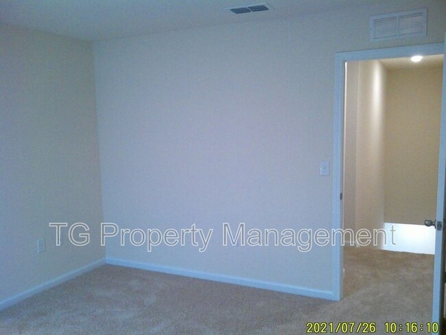 Building Photo - 9617 Baylin Ct