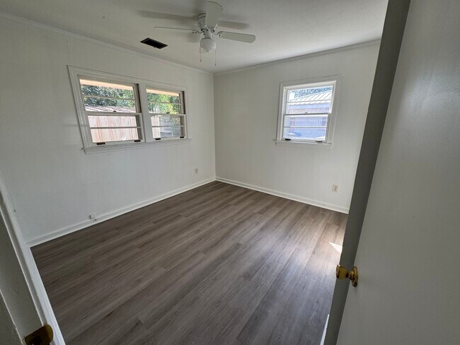 Building Photo - 1276 Denton Rd