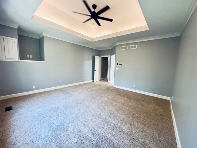 Building Photo - {6411} Enchanted Lake Estates + Updated Kitchen, Fresh Paint Throughout +  Main Floor Primary Bed...