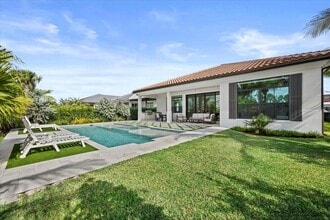 Building Photo - 13621 Le Christine Dr