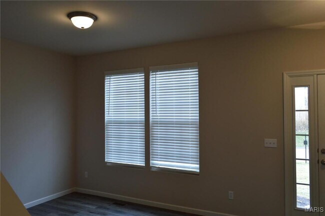 Building Photo - 2780 Adobe Dr