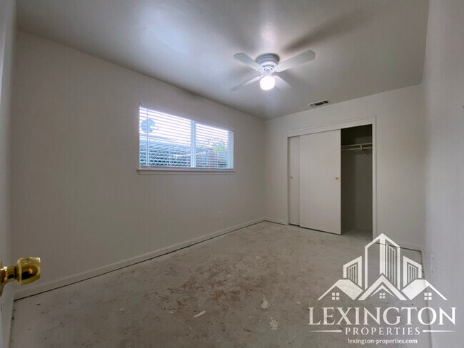 Building Photo - Beautifully Remodeled, Single-story, 3BD/2BA Home in Rio Linda near Babe Best Park!