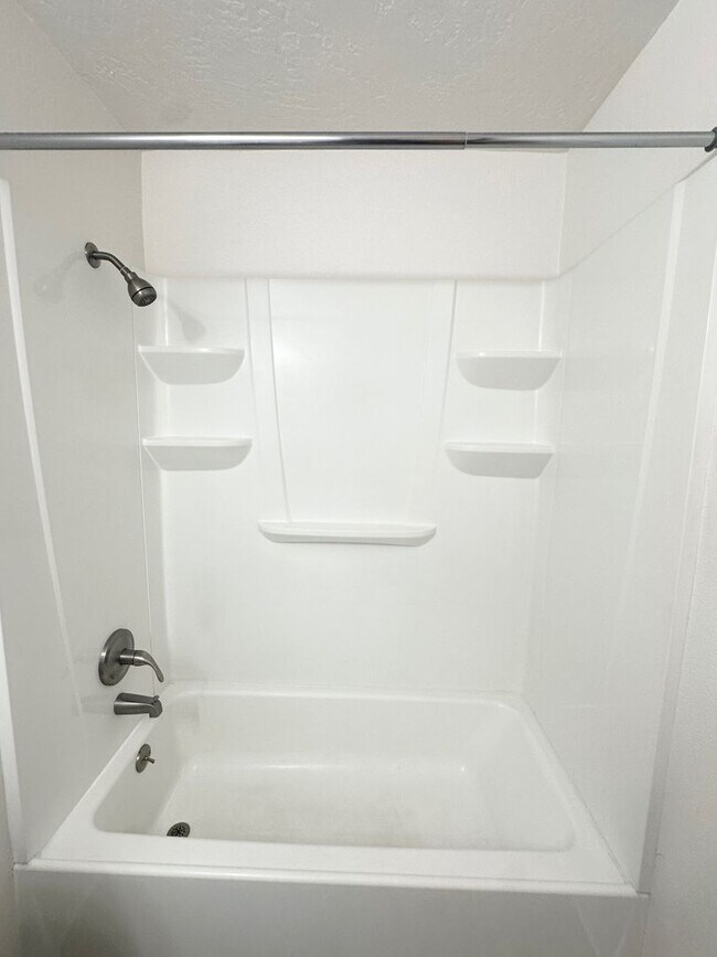 Building Photo - 218 N Michigan Ave