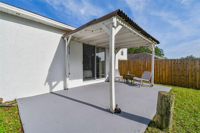 Building Photo - 30626 Birdhouse Dr