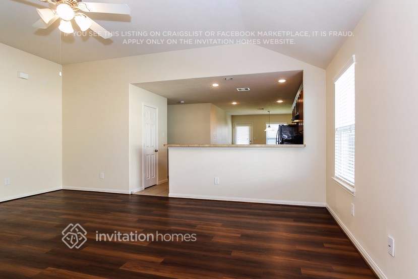 Building Photo - 1015 Doubletree Glen Dr