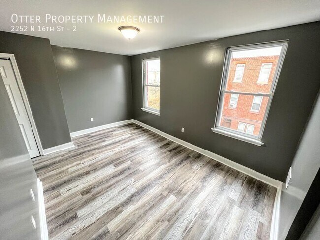Building Photo - 2252 N 16th St