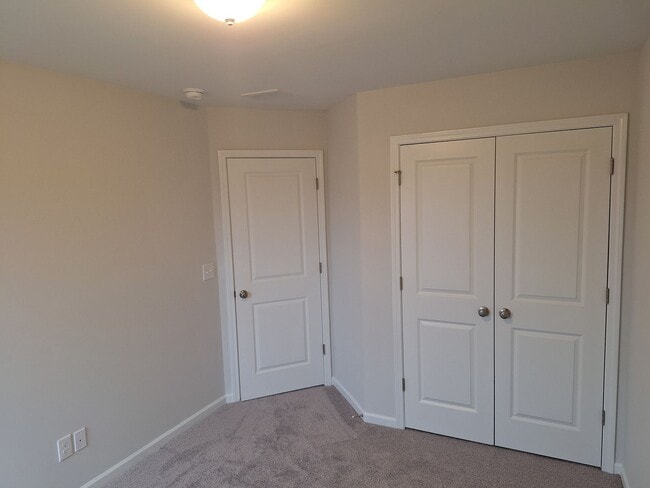 Building Photo - Fabulous New Townhouse in Columbia SC!