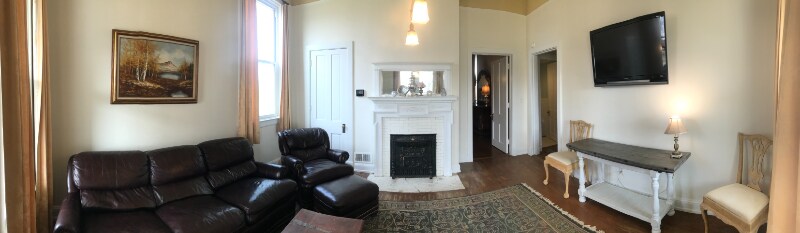 Building Photo - 400 W Main St