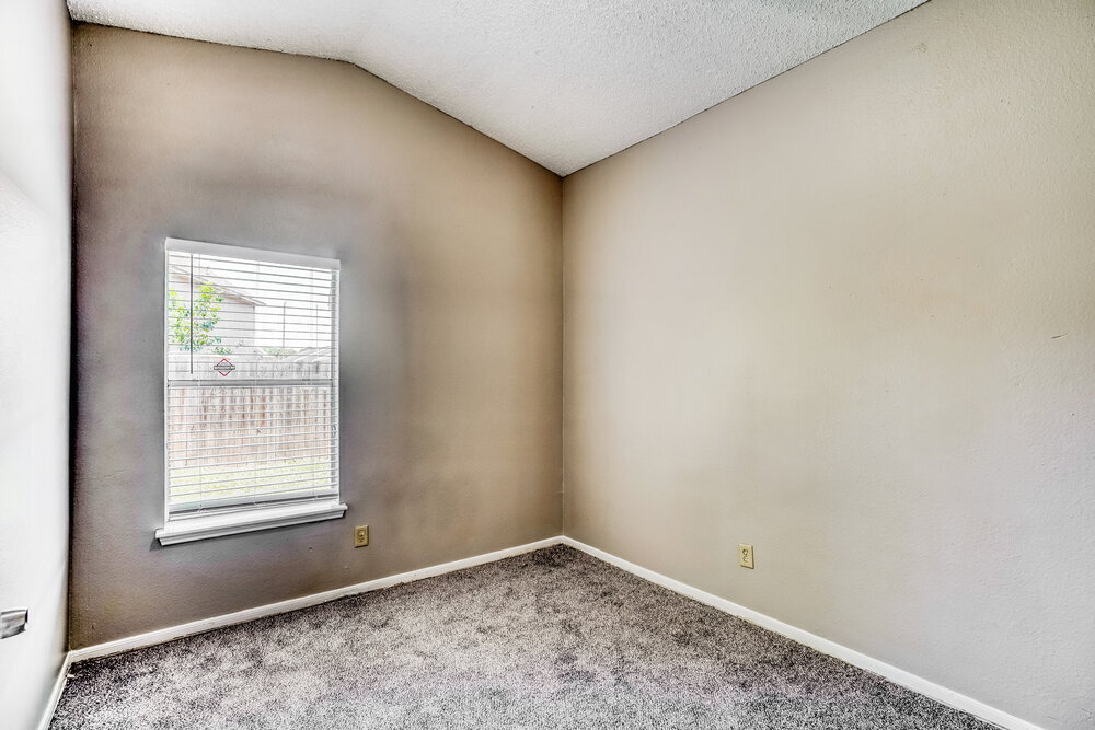 Building Photo - 7706 Ellis Dr