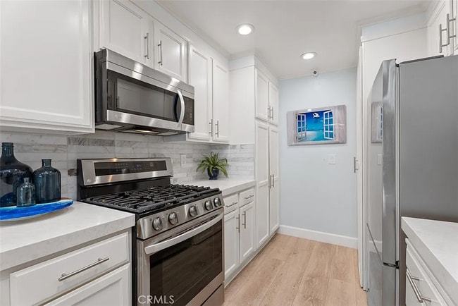 Building Photo - 260 Cagney Ln