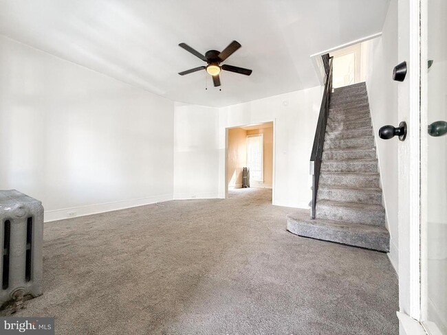 Building Photo - 156 W Albanus St